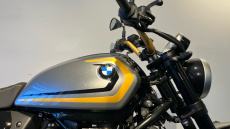 BMW R12 (24MY)